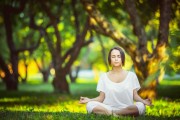 暂停时队医检查伤口的几秒，暂停诊疗是什么意思